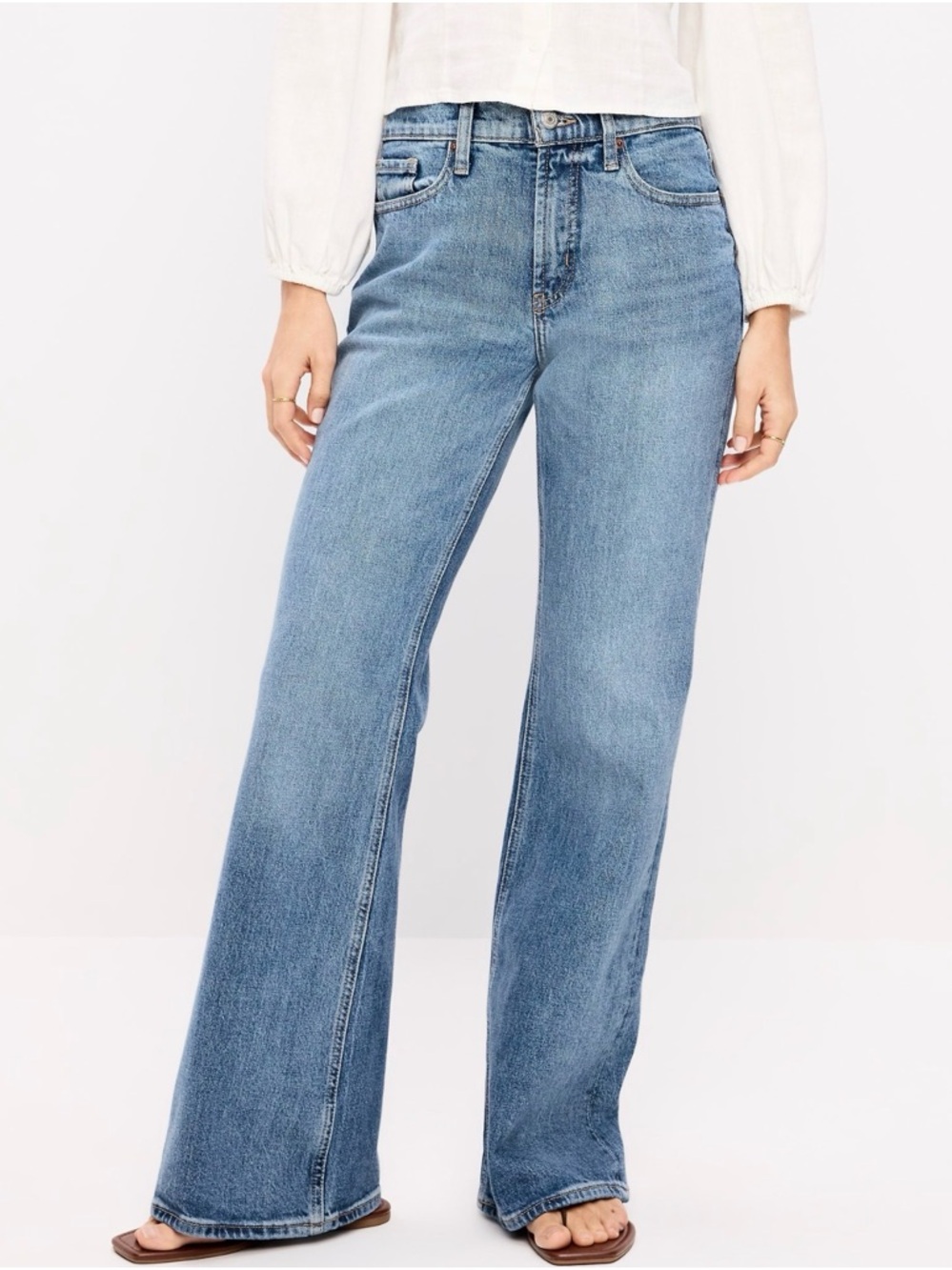 NWT Old Navy Mid Rise Loose Boot Cut Jeans Sz 8